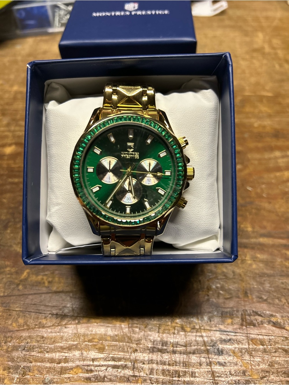 Invicta Montres Prestige MPW-0351 Quartz Chronograph Men’s Watch 44.5mm Green